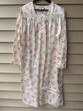 Erika Taylor Intimates Floral Satin Nightgown Medium Lace Cottagecore
